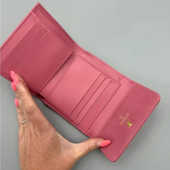 Chanel Pink Chevron Compact Boy Wallet - Picture 7 of 8
